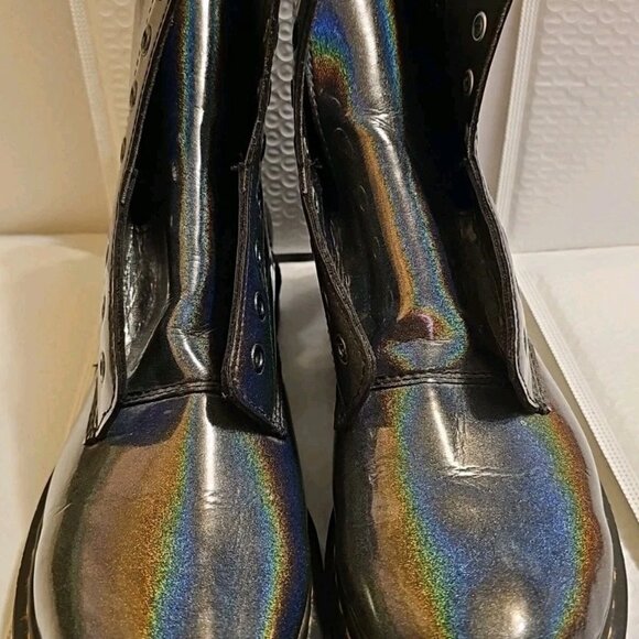 Dr. Martens 1460 Vegan Pascal Prism Iridescent Gunmetal Ankle Boots Womens US 10 - Picture 2 of 16
